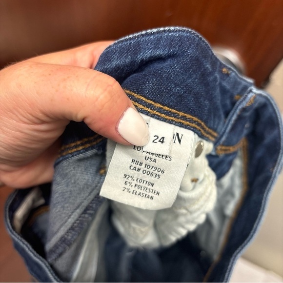 Hudson Collin Midrise Skinny Jean - Picture 12 of 13